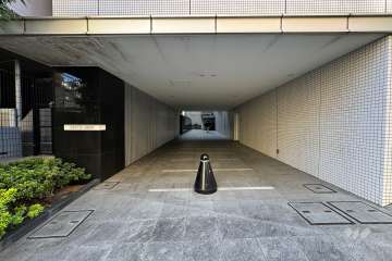 エントランスアプローチ