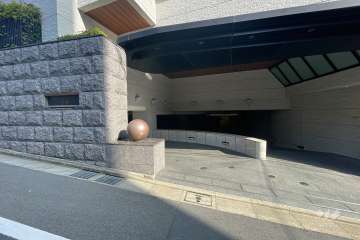 エントランスアプローチ