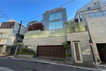 ベルグラビアプロバの外観（南西側から）