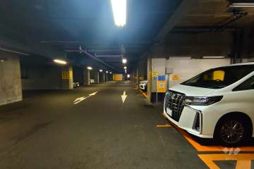 敷地内駐車場（屋内平面式）