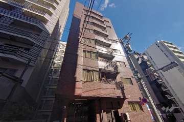 エグゼクティブ原宿の外観（南西側から）
