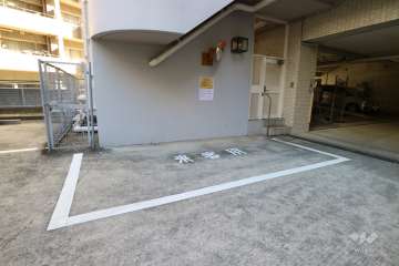 来客用駐車場