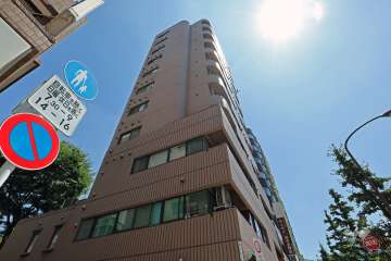 コンド恵比寿の外観（南西側から）