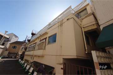 シャトレー渋谷の外観（北西側から）