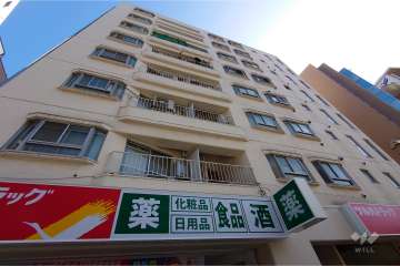 シャトレー渋谷の外観（北西側から）