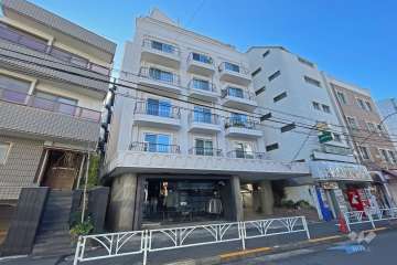 シャンボール原宿の外観（北西側から）