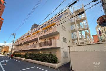 ソフトタウン代々木の外観（北側から）