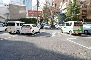 敷地内駐車場（屋外平面式）