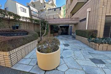 エントランスアプローチ