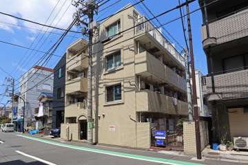 メゾンドテルトルの外観（東側から）