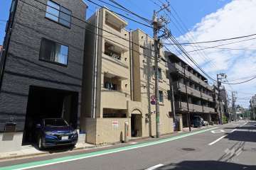 メゾンドテルトルの外観（南西側から）