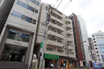 ライオンズプラザ恵比寿の外観(西側から)