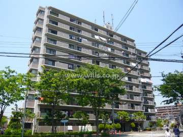 園田グリーンマンションの外観（南側から）