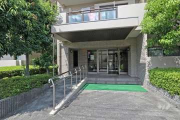 エントランスアプローチ