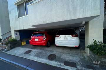 敷地内駐車場（屋内平面式）