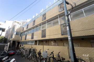 マンションの外観（北西側から）