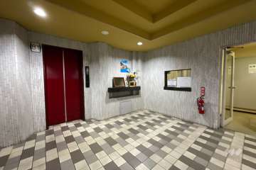 エレベーターホール