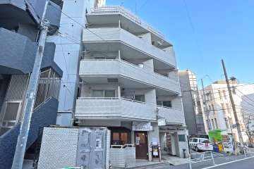 日興パレス南平台アヅマの外観（北西側から）