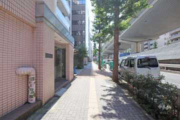 敷地北西側の前面道路