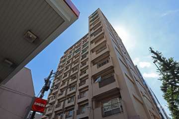 パラシオン笹塚の外観（北東側から）