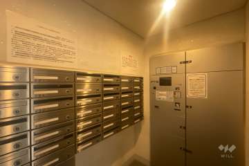 宅配ボックスと共用ポスト