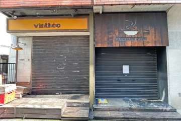 棟内の店舗部分