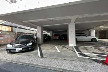敷地内駐車場(屋内平面式)
