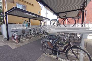 駐輪場（屋根付き）