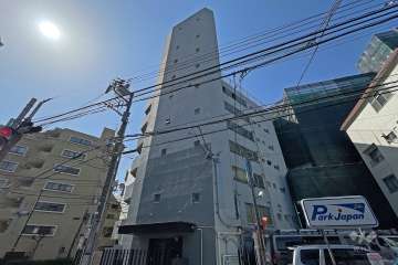 シャトレ恵比寿の外観（東側から）