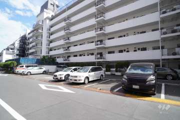 敷地内駐車場（屋外平面式）