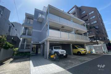 コリーヌ代官山の外観（北東側から）