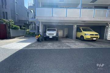 敷地内駐車場（屋内平面式）