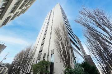 モデルノトッレ松濤の外観（南東側から）