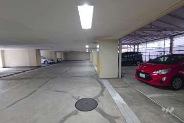敷地内駐車場（屋内平面式）