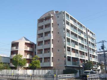 パレ東塚口1の外観（南西側から）