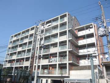 パレ東塚口1の外観（南東側から）