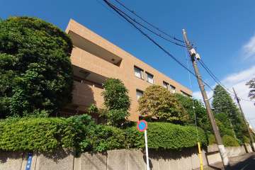 イースタンホームズ神山の外観（南東側から）