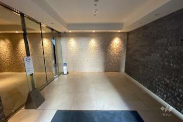 エントランス内