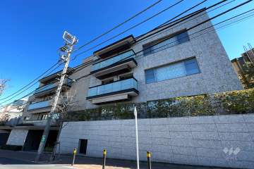 プラウド松濤一丁目の外観（南西側から）