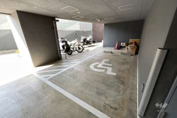 敷地内駐車場（屋内平面式