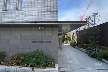 敷地の出入り口