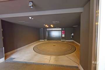 敷地内駐車場（屋内機械式）