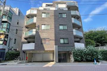 サンアリーナ広尾の外観（西側から）