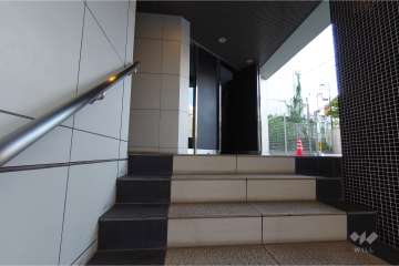 エントランスアプローチ