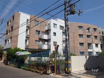 パレ武庫之荘東2の外観（南東側から）