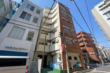 エクセルハイム恵比寿の外観(東側から）