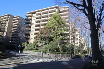 広尾ガーデンヒルズノースヒルL棟の外観（南側から）