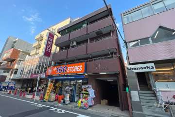 ウイハイツの外観(南西側から）