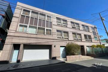 サンマンションドゥーシェ代々木上原の外観（南西側から）