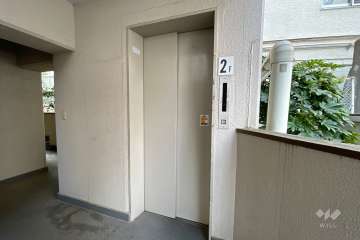 エレベーターホール